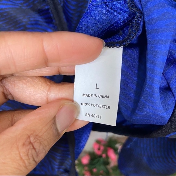 Mia Sport Blue Black Wavy Pattern Athletic Sport Windbreaker Full Zip Up Jacket - Picture 7 of 8